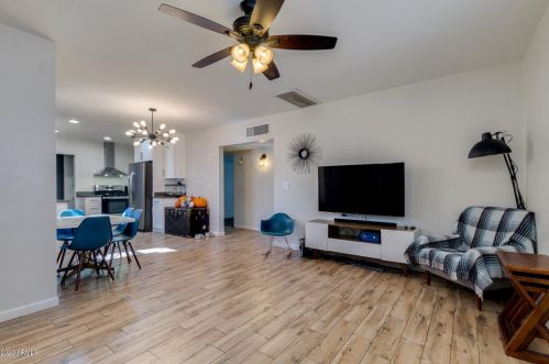 3029 15th Pl, Phoenix AZ  85014-5635 exterior