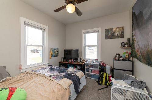 3510 Burdick St, Kalamazoo MI 49001-6126 exterior