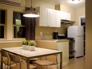 6726 Leland Way, Los Angeles CA  90028-7708 exterior