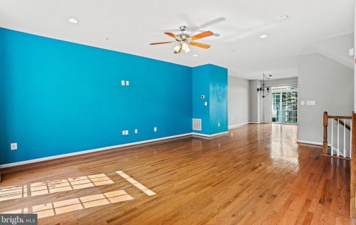 2139 Little Sorrel Way, Silver Spring MD 20902-2893 exterior