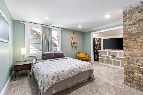 2226 51st St, Milwaukee WI  53208-1107 exterior