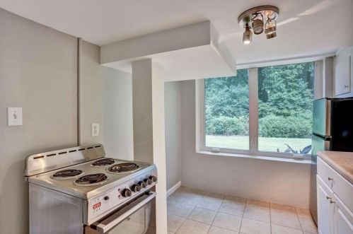 661 Old Norcross Tucker Rd, Tucker GA 30084-1622 exterior