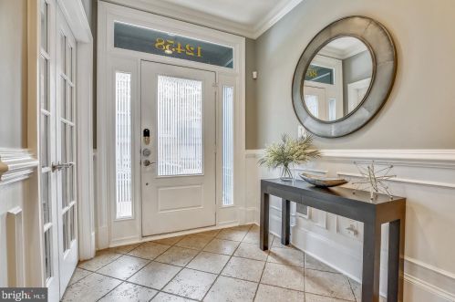 12458 Ansin Circle Dr, Rockville MD  20854-6900 exterior