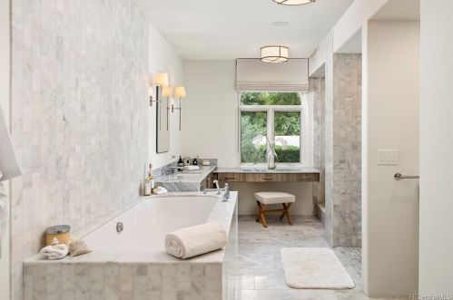 3919 Noela Pl, Honolulu HI  96815-4519 exterior