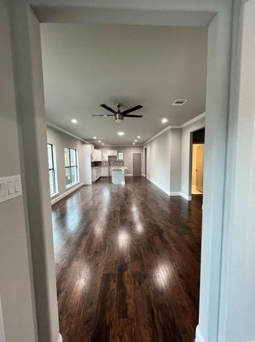 4221 Cardinal Dr, Dallas TX 75216-5819 exterior