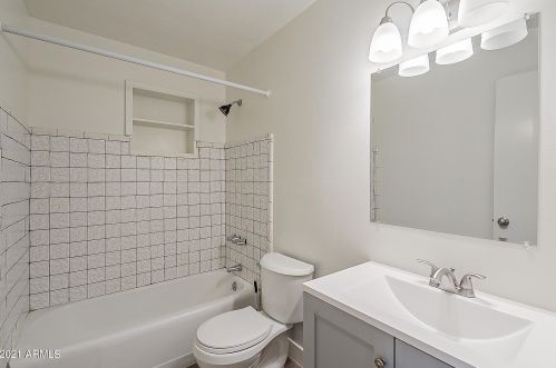 802 31st St, Phoenix AZ 85016-5072 exterior