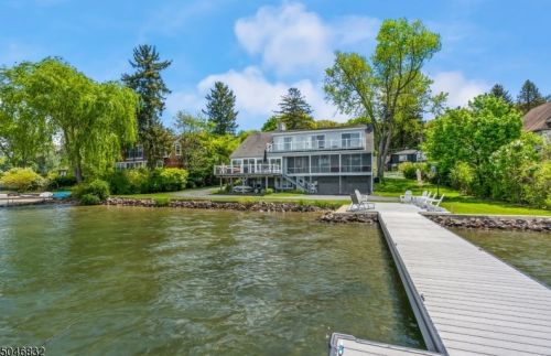 19 Balsam Pkwy, Sparta, NJ 07871-2004