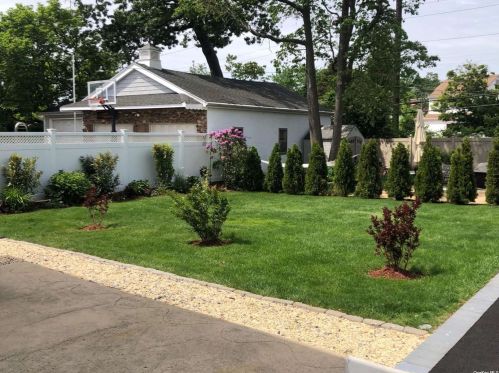 44 Gibson Blvd, Valley Stream NY  11581-2072 exterior