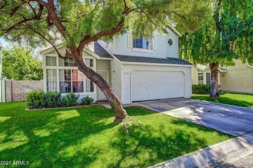 230 Rush Cir, Chandler, AZ 85226-3613