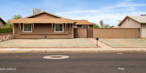5228 44th Pl, Phoenix AZ  85040-4020 exterior