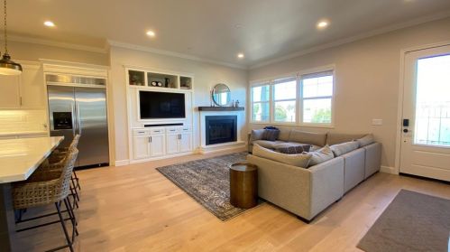 4131 Adriatic St, Oxnard, CA 93035-1425