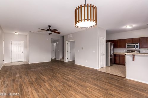 7542 Fair Meadows Loop, Tucson AZ 85756-6151 exterior