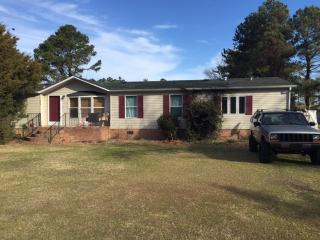 109 Gardenia Dr, Powells Point NC  27966-9771 exterior