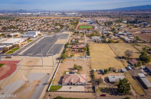 3605 69th Ave, Phoenix AZ 85043-3325 exterior