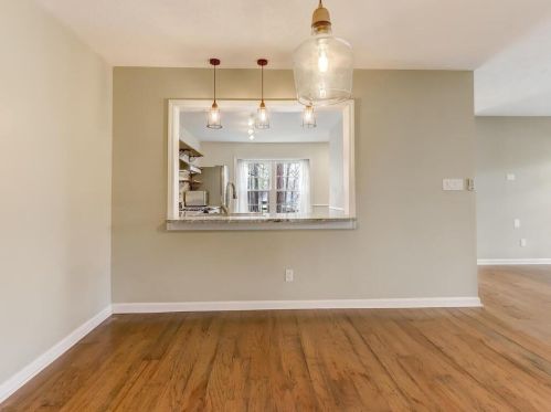 1373 Xing Dr, Atlanta GA 30329-3571 exterior