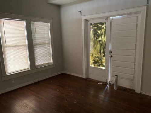 5220 Bonita Ave, Dallas TX 75206-6728 exterior