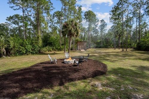 3220 8 Ave, Naples FL 34117-4601 exterior