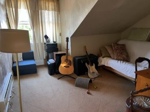 1958 Beckert Ave, Pittsburgh PA 15212-1408 exterior