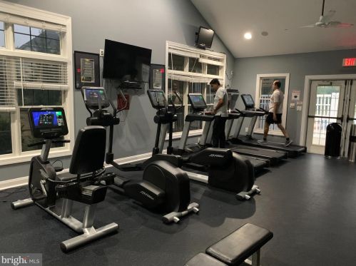 6 Caleb Ln, Princeton NJ 08540-6138 exterior