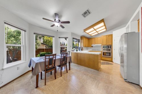 114 Framingham Way, Folsom CA  95630-5540 exterior