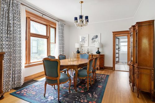 2818 Albany Ave, Chicago IL 60618-7605 exterior