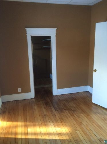 2110 7th St, Duluth MN 55806-3905 exterior