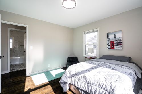 3304 Norwich Ave, Milwaukee WI  53235-4724 exterior