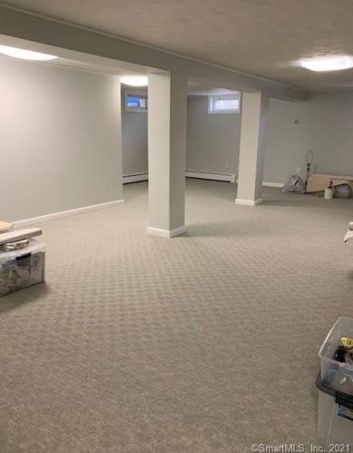 7 Orbit Dr, Enfield CT 06082-5528 exterior