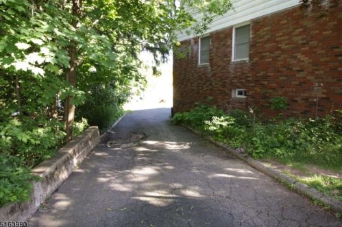 55 8 St, Paterson NJ 07506-3609 exterior