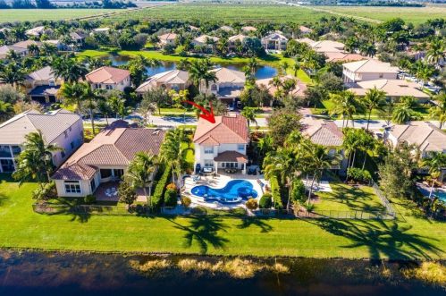 11802 Foxbriar Lk Trl, Boynton Beach FL 33473-7830 exterior