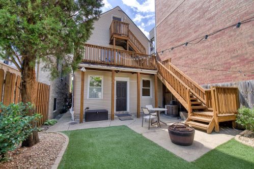 3519 Ravenswood Ave, Chicago IL 60640-4409 exterior