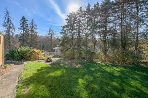 418 Neola Cir, Pittsburgh PA exterior