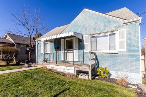 659 Brinwood Ave, Pittsburgh, PA 15227-3937