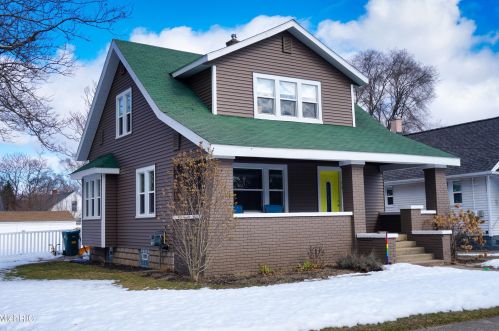 1001 Ardmore, Grand Rapids MI 49507-2710 exterior