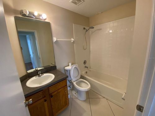 174 Dahlia Village Cir, Orlando FL 32807-3207 exterior