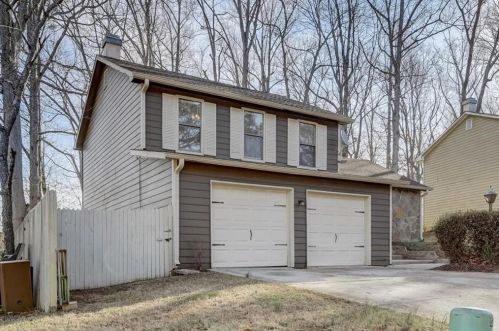 3290 Forette Ln, Lithonia, GA 30038-2832