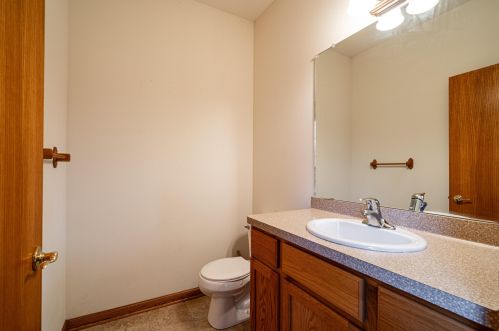 2269 Mangold Ave, Milwaukee WI 53221-4949 exterior