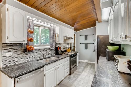 711 Morris Ave, Hillside IL 60162-1132 exterior