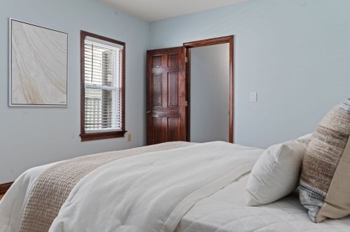 78 Hbr Vw St, Boston MA exterior