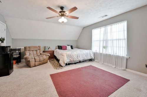 990 Palmer Rd, Lithonia GA 30058-2945 exterior