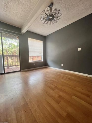 780 2 St, Naples FL 34120-2008 exterior