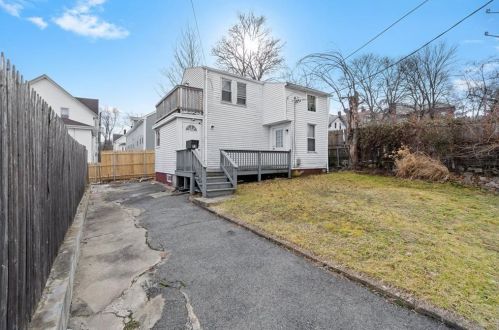 76 Newark St, Providence RI 02908-5316 exterior