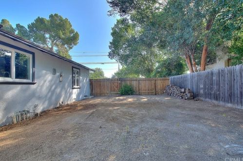 7106 Orch St, Riverside CA 92504-3958 exterior