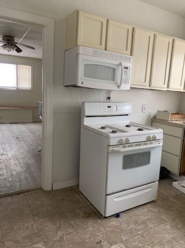 5256 Carpenter St, Chicago IL 60621-4237 exterior