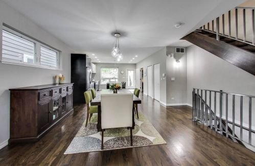 2100 Bingham St, Chicago IL 60647-4033 exterior