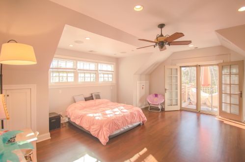 6654 Kilbourn Ave, Chicago IL  60712-3326 exterior