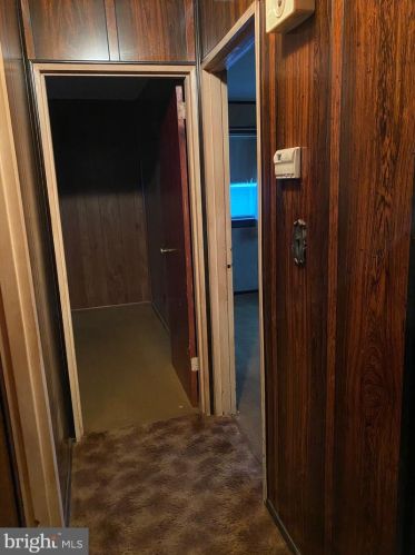 38 Soloff Dr, Trenton NJ 08610-4221 exterior