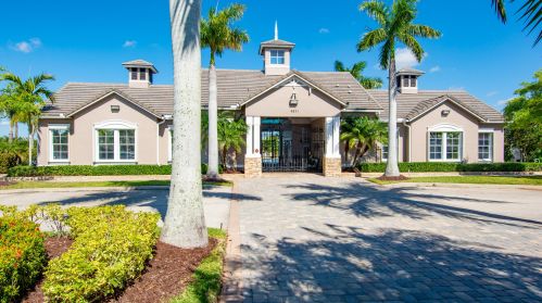 10051 Chadwick Dr, Fort Pierce FL 34987-2418 exterior