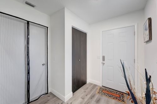 491 Kilpatrick Ave, Fort Pierce FL  34983-1666 exterior