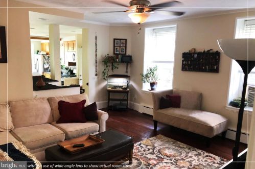 224 Lemonte St, Philadelphia PA 19128-4518 exterior